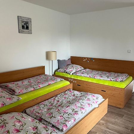 Chaloupka Hluboka - Family Holidays In South Bohemia Глубока-над-Влтавою Екстер'єр фото